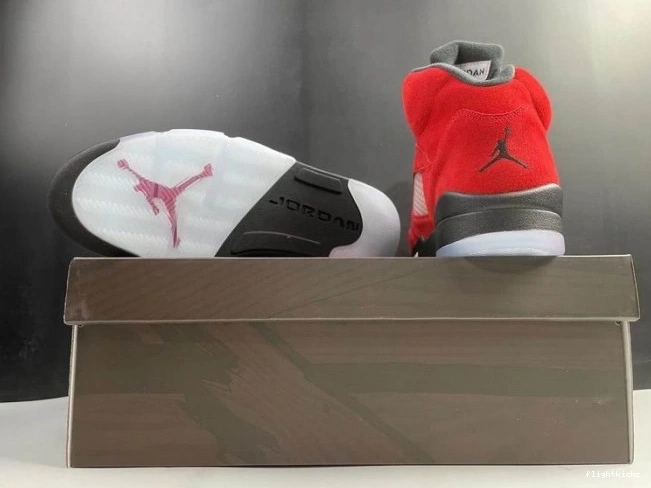 Raging Retro 5 (2021) DD0587-600 Bulls Red Jordan 0727